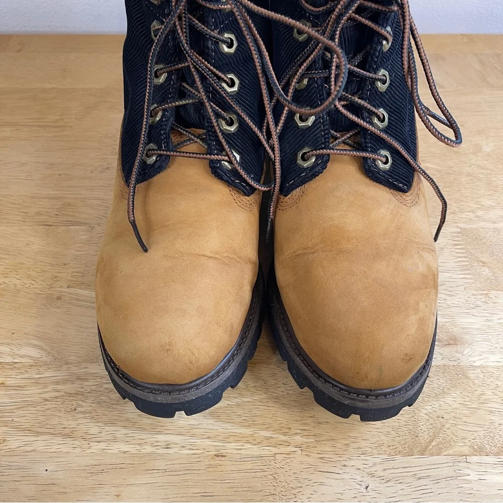 Timberland Wheat and Plaid Nubuck Tan Corduroy Waterproof Winter Boots Size 7